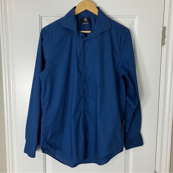 Calvin Klein Blue & White polka dots blouse - Picture 4 of 6